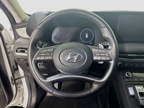Used 2023 Hyundai Palisade SEL w/ Premium Package FWD image 11