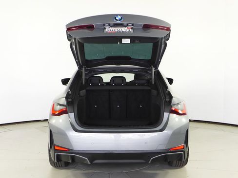 Used 2023 BMW i4 eDrive40 RWD image 10