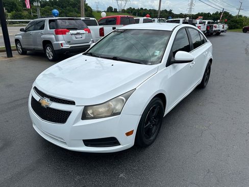 Used 2011 Chevrolet Cruze LT FWD image 8