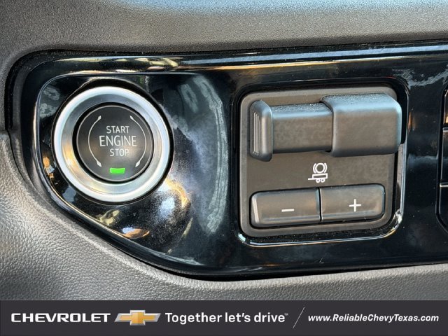 Used 2025 Chevrolet Silverado 1500 ZR2 w/ Technology Package AWD/4WD image 22