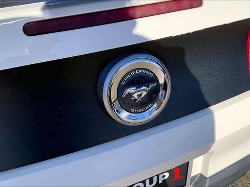 Used 2011 Ford Mustang GT Premium w/ 402A Rapid Spec Order Code image 28