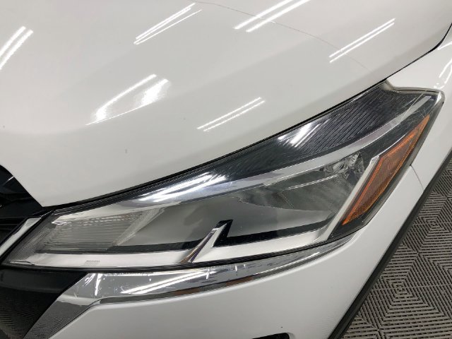 Used 2021 Nissan Kicks SV FWD image 46