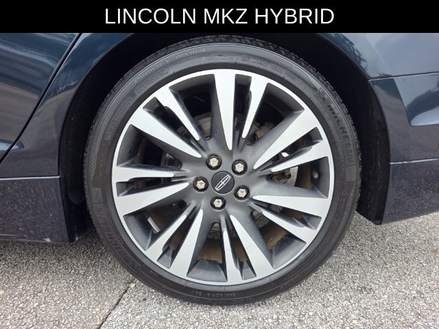 Used 2020 Lincoln MKZ Reserve w/ Elements Package FWD image 15