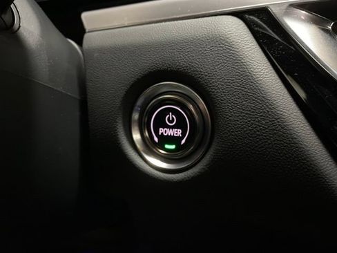 Used 2024 Cadillac Lyriq Sport RWD image 44