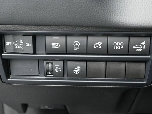 Used 2024 Toyota Tundra Limited w/ TRD Off-Road Package AWD/4WD image 15
