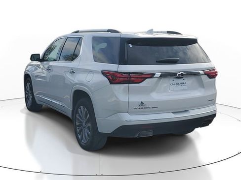 Certified 2023 Chevrolet Traverse Premier AWD/4WD image 3