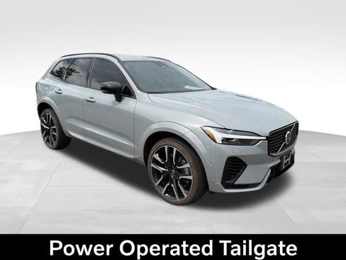 Certified 2024 Volvo XC60 T8 Ultimate w/ Protection Package Premier AWD/4WD image 10