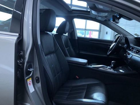 Used 2018 Lexus ES 350 image 22