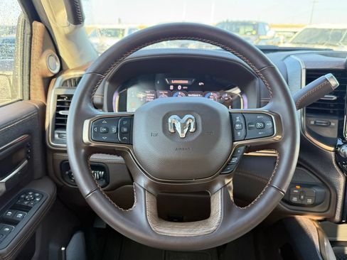 Used 2026 RAM 2500 Limited AWD/4WD image 14
