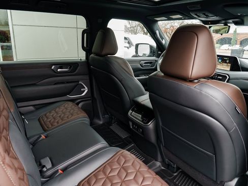 New 2026 Nissan Armada Platinum image 27