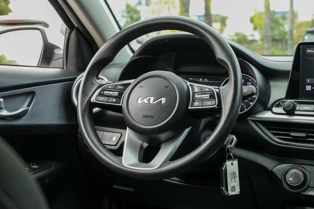 Used 2024 Kia Forte LXS FWD image 25