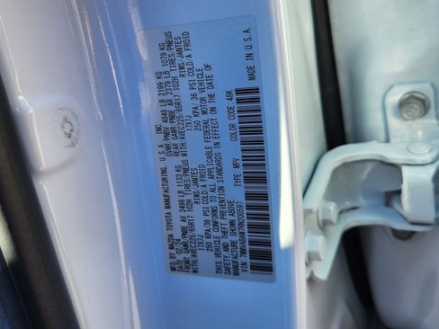 Used 2024 MAZDA CX-50 AWD 2.5 S w/ Weather Package image 25