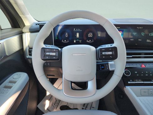 New 2026 Hyundai Santa Fe SE image 13