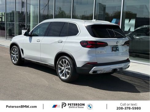 New 2026 BMW X5 xDrive40i AWD/4WD image 3