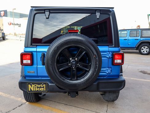 Used 2021 Jeep Wrangler Unlimited Sport image 13