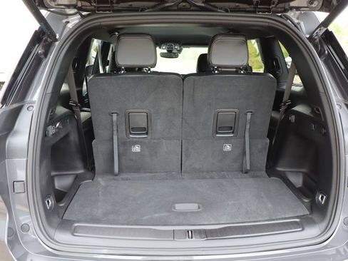 Used 2024 Jeep Grand Cherokee L Limited AWD/4WD image 33