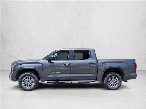 Used 2023 Toyota Tundra SR5 w/ SR5 Convenience Package AWD/4WD image 2