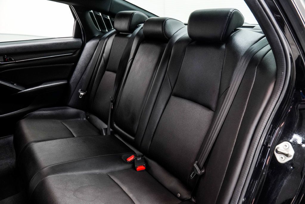 Used 2019 Honda Accord Sport image 17