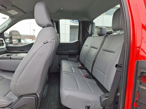 Used 2024 Ford F350 XL w/ Snow Plow/Camper Package image 10