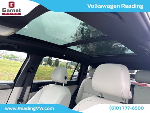 Used 2023 Volkswagen Tiguan SE R-Line AWD/4WD image 13