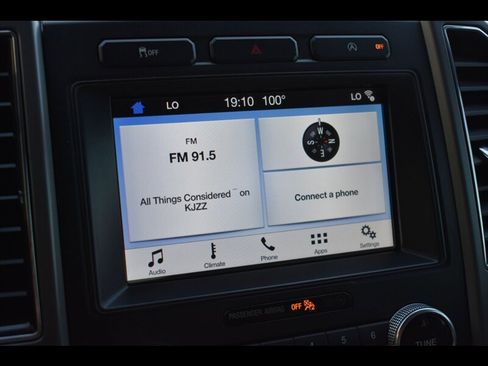 Used 2019 Ford Expedition XLT RWD image 10