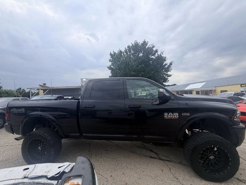 Used 2018 RAM 2500 Laramie w/ Sport Appearance Group AWD/4WD image 5