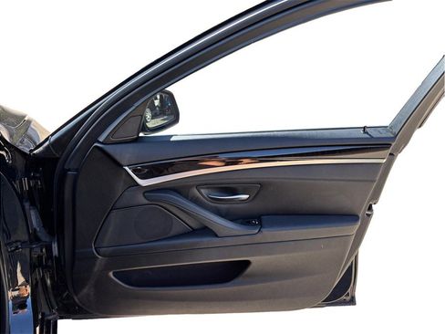 Used 2016 BMW 528i Sedan image 38