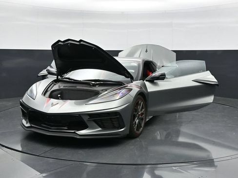 Used 2023 Chevrolet Corvette Stingray Premium Conv w/ Z51 Performance Package RWD image 45