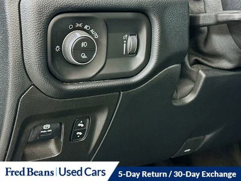 Used 2020 RAM 1500 Big Horn image 11