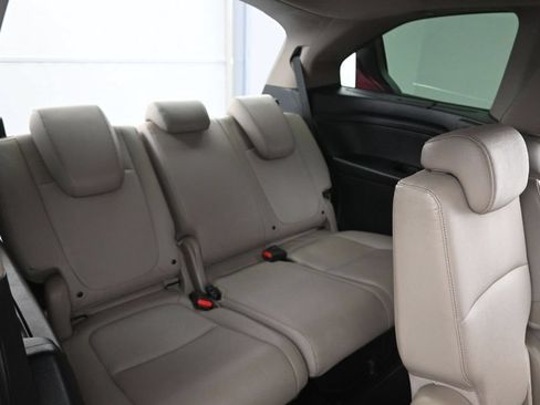 Used 2024 Honda Odyssey Touring image 14