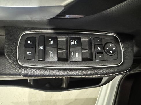 Used 2024 RAM 1500 Sport AWD/4WD image 17