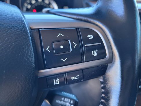 Used 2019 Lexus LX 570 4WD w/ Luxury Package image 28