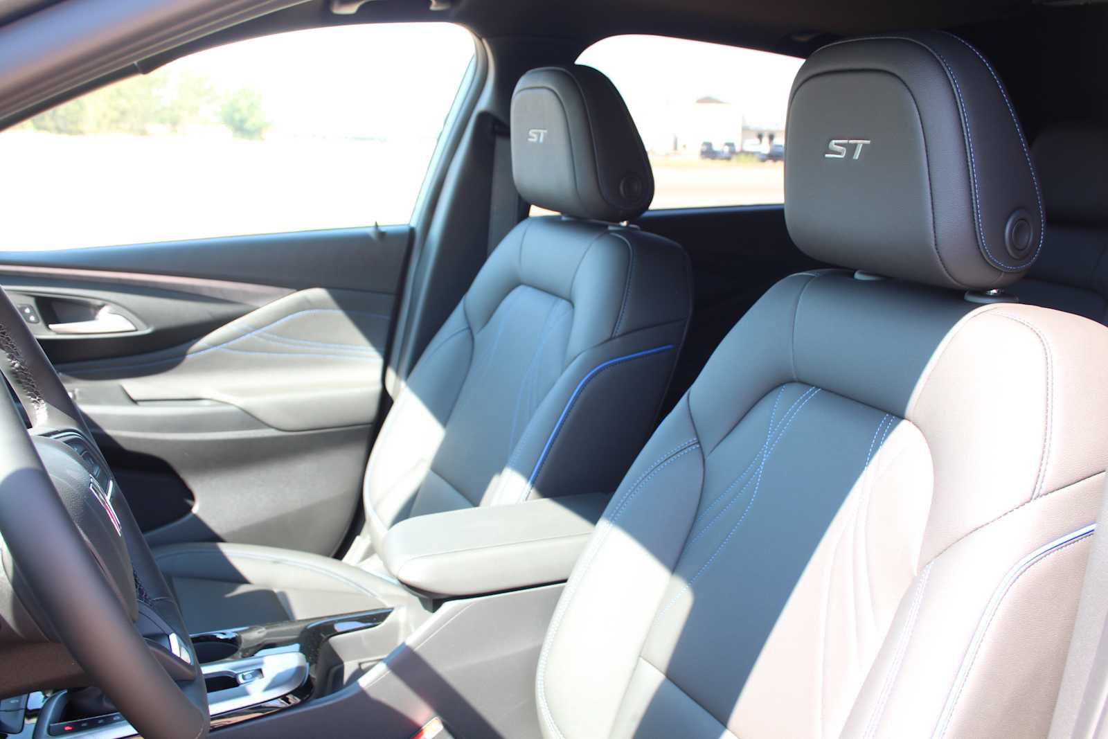 New 2026 Buick Envista Sport Touring w/ Convenience I Package FWD image 27