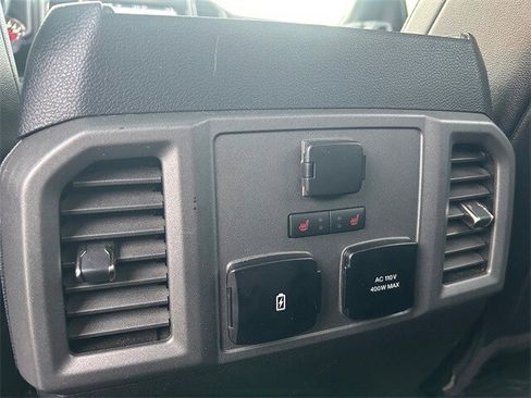 Used 2018 Ford F150 Raptor w/ Equipment Group 802A Luxury image 20