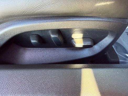 Used 2015 Chevrolet Corvette Stingray Coupe w/ 2LT Preferred Equipment Group image 15