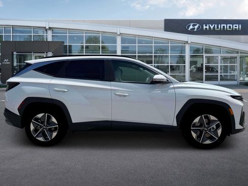New 2026 Hyundai Tucson SEL image 9