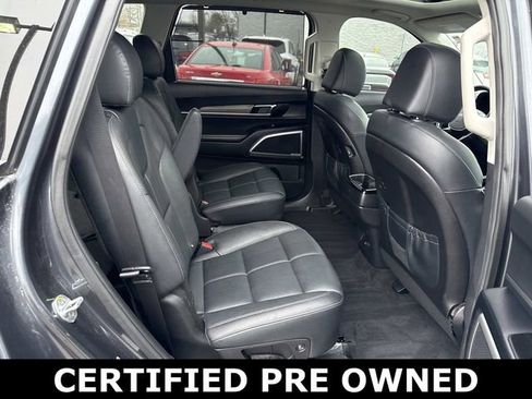 Certified 2022 Kia Telluride EX w/ EX Premium Package image 11