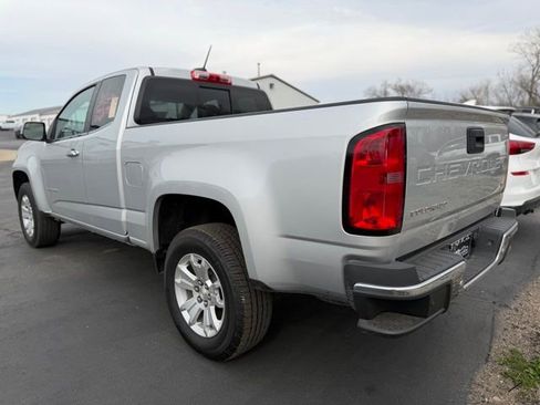 Used 2022 Chevrolet Colorado LT w/ Fleet Safety Package image 4