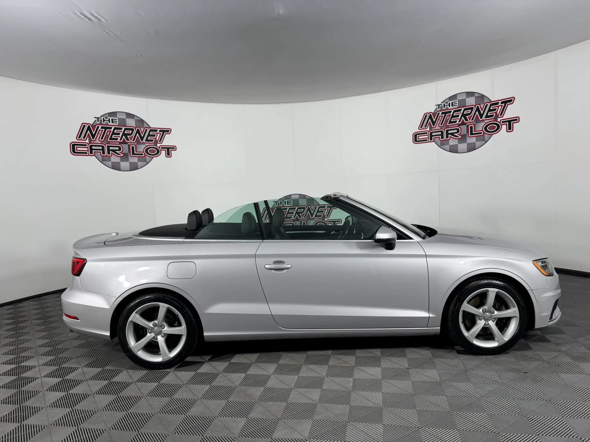 Used 2016 Audi A3 2.0T Premium w/ Audi MMI Navigation Plus AWD/4WD image 13
