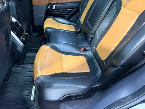 Used 2020 Land Rover Range Rover Sport SVR AWD/4WD image 24