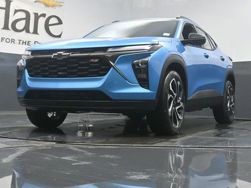 New 2026 Chevrolet Trax RS w/ Driver Confidence Package image 4