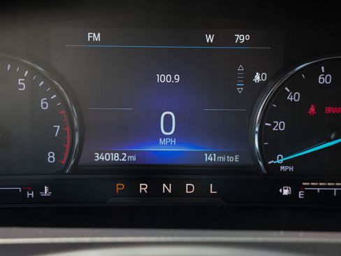 Used 2023 Ford Explorer XLT w/ Equipment Group 202A AWD/4WD image 22