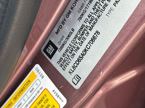 Used 2019 Chevrolet Spark LT image 38