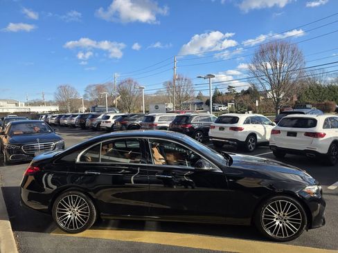 Certified 2023 Mercedes-Benz C 300 4MATIC Sedan image 8