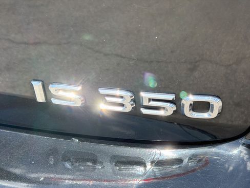 Used 2009 Lexus IS 350 RWD image 11