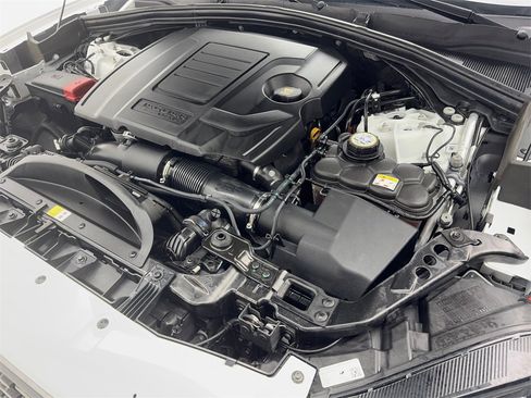 Used 2024 Jaguar F-PACE R-Dynamic S image 71