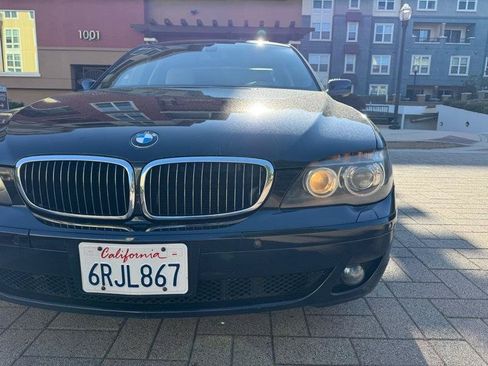 Used 2007 BMW 750i RWD image 14