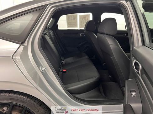 Used 2025 Honda Civic Sport image 38