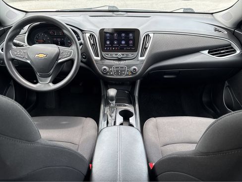 Used 2024 Chevrolet Malibu LT FWD image 10