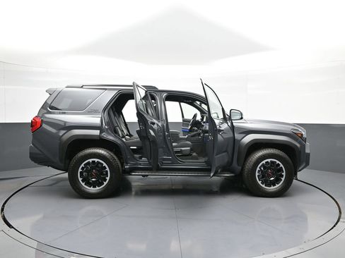 Used 2026 Toyota 4Runner TRD Off-Road AWD/4WD image 41